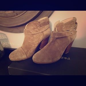 Rag and Bone Harrow brown suede booties 7.5!!!